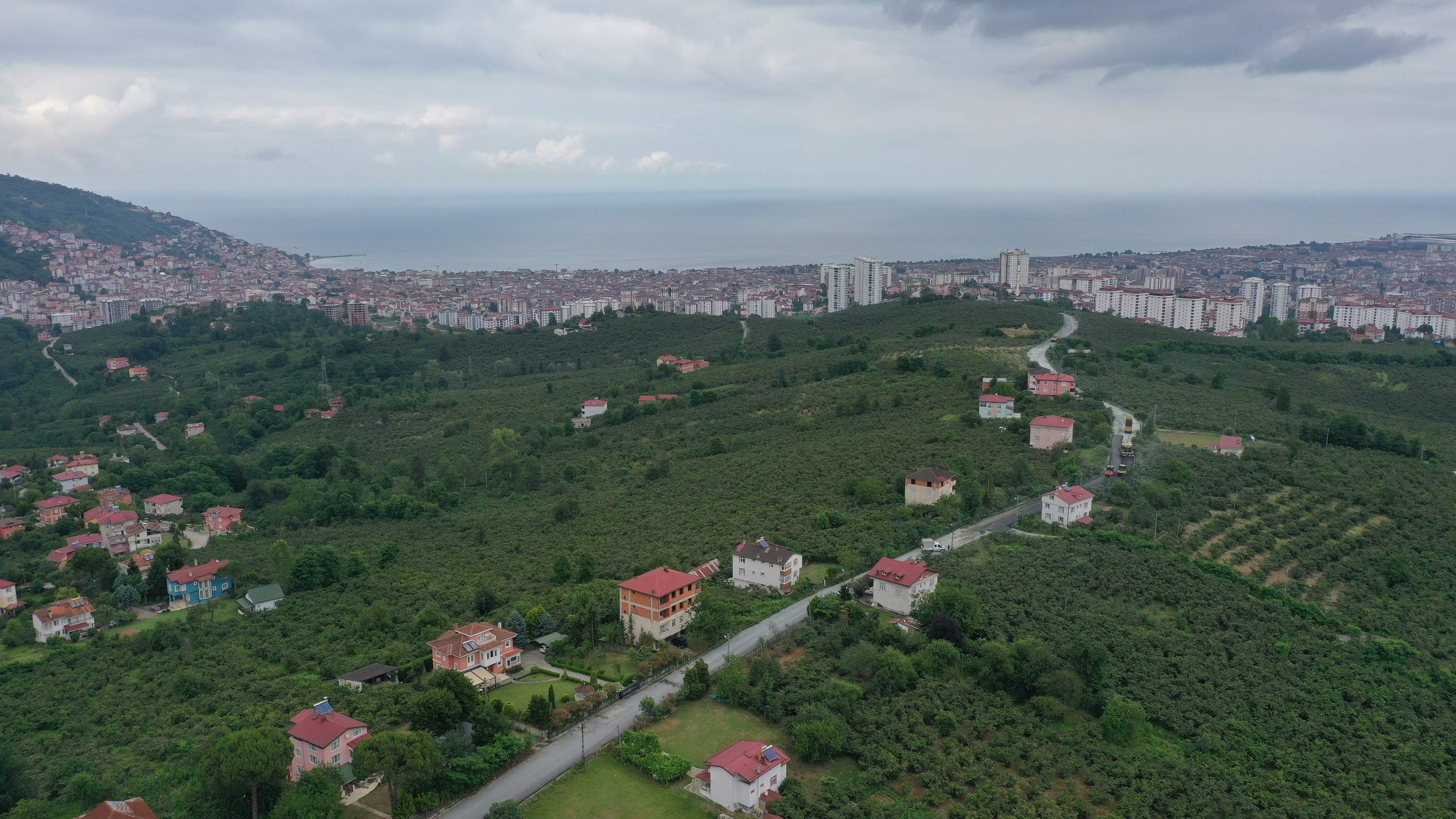 ÖCELİ’YE ÖMÜRLÜK YOL